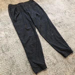 Grey lulu lemon pants